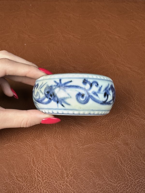 明宣德 青花宝象花鼓钉洗 - 图11