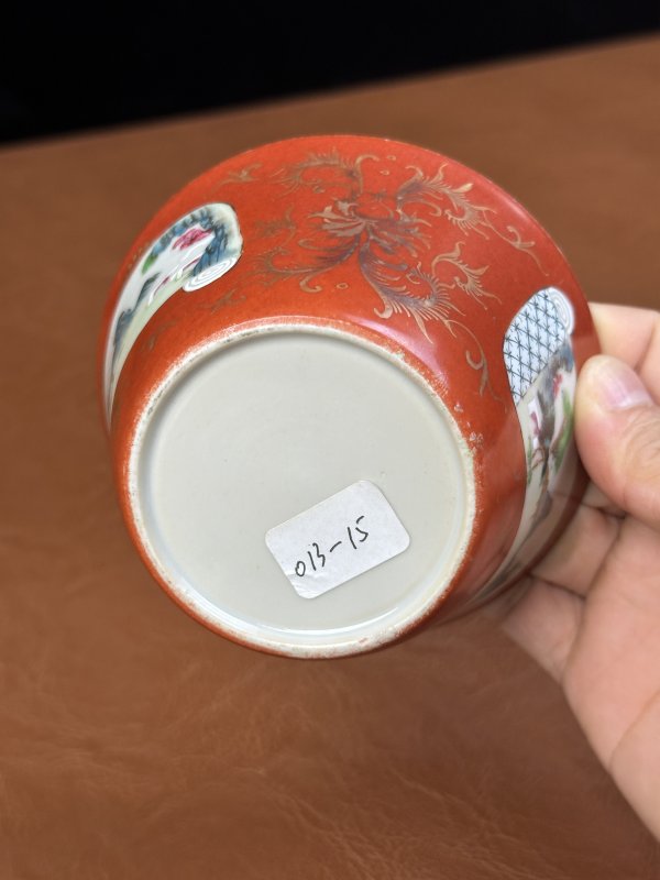 清乾隆 珊瑚红描金开窗马蹄杯 - 图15