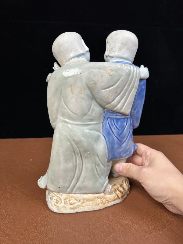清早期 青花青釉和合二仙瓷塑 - 图14