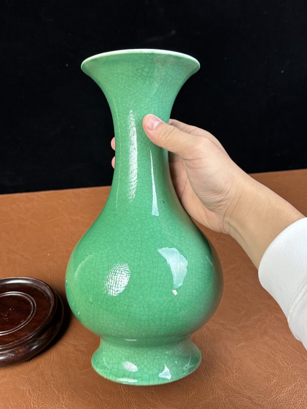 清康熙 郎窑绿琵琶尊 - 图8
