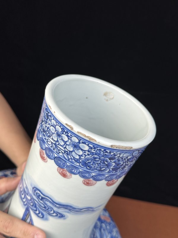 清晚期 青花釉里红神仙人物故事图天球瓶 - 图16