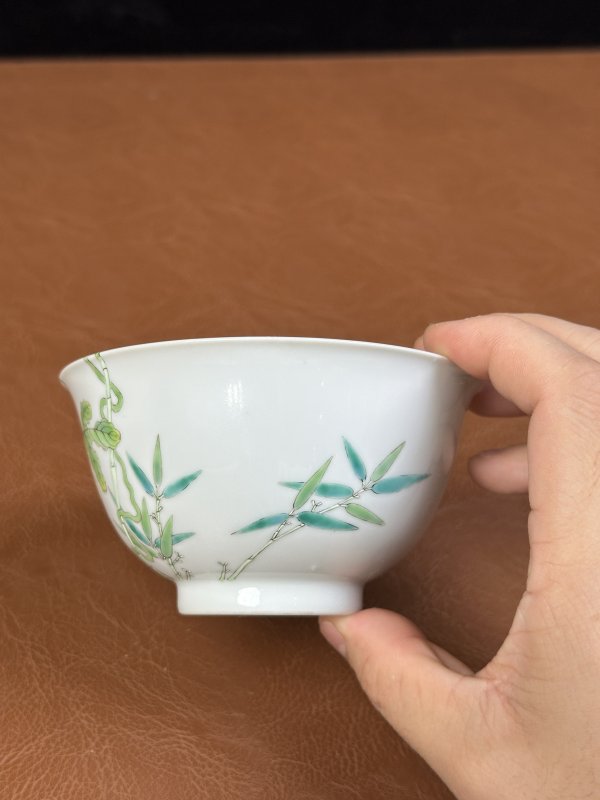 清嘉庆 粉彩过枝癞瓜纹茶园 - 图7