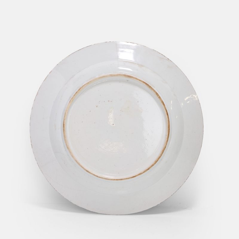 清十八世纪 外销青花罗汉图大盘 | A Chinese export blue and white charger 18th century, of circular form
