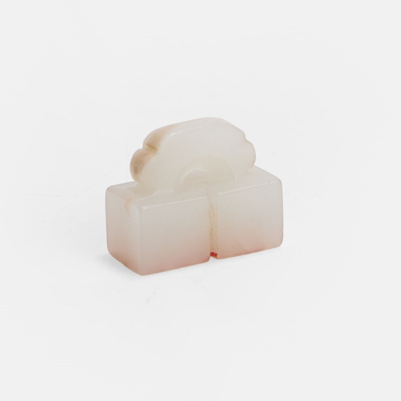 印文：百忍 | A Chinese jade double seal Ming dynasty (1368-1644), the two conjoined square seals surmounted by a ruyi-head-shaped handle - 图2
