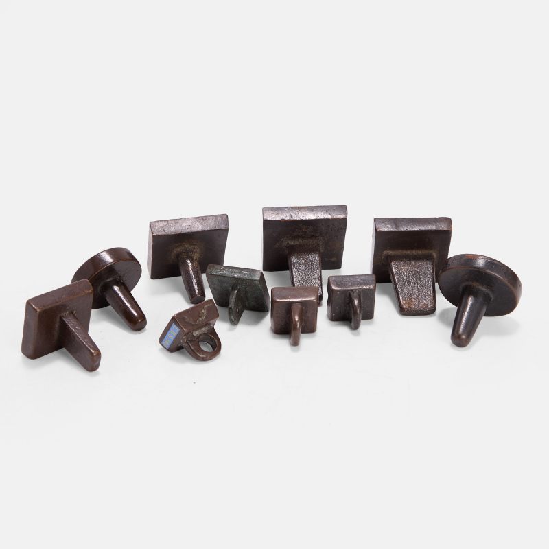 民国 铜印章 一组十件 | A collection of Chinese bronze seals Republic period (1912-1949), of circular or square form