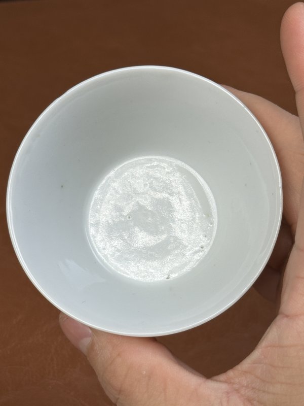 清雍正 粉彩人物马蹄杯 - 图9