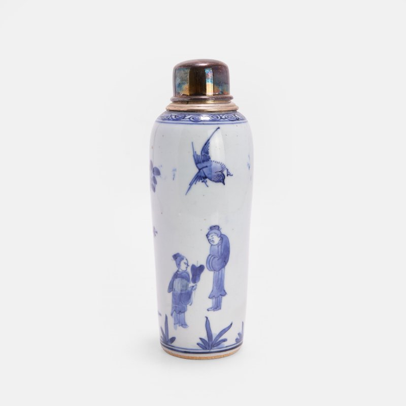 清顺治 青花人物故事图瓶 | A Chinese blue and white vase Shunzhi (1644-1661), of tapering form with a high shoulder