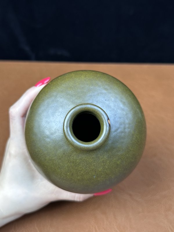 清乾隆 茶叶末釉梅瓶 - 图8