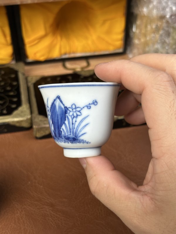 清光绪 青花洞石水仙杯一对 - 图6