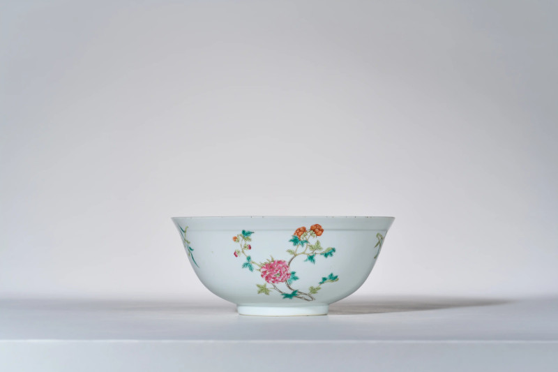 清光绪 内青花荷塘图外粉彩折枝花卉纹碗 - 图3