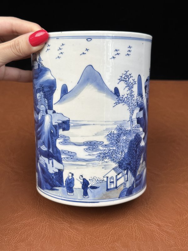 清康熙 青花釉里红山水人物笔筒 - 图9