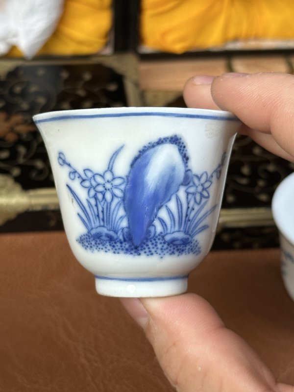 清光绪 青花洞石水仙杯一对 - 图10