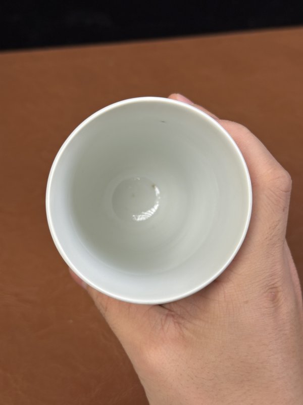 清康熙 五彩人物仰钟杯 - 图9