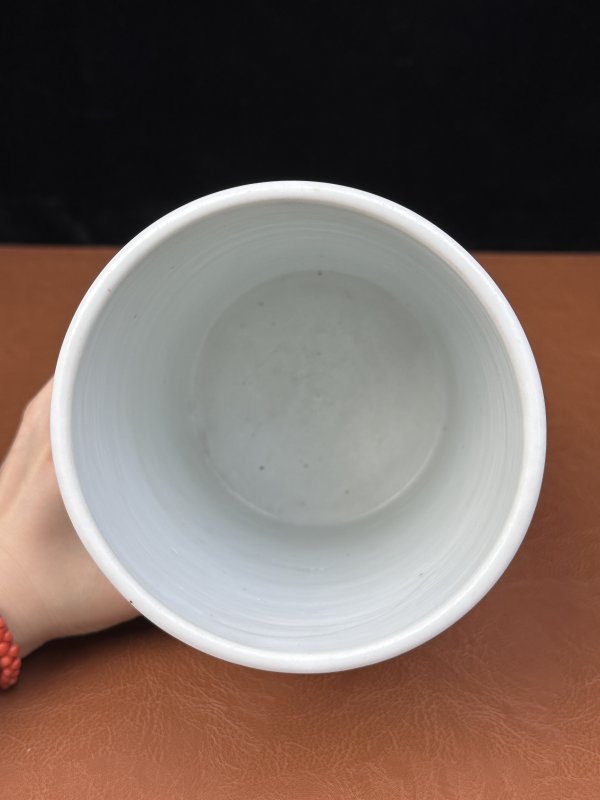 清康熙 青花釉里红山水人物笔筒 - 图10