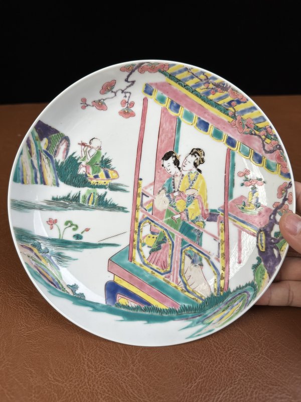 清雍正  粉彩仕女纹盘 - 图3