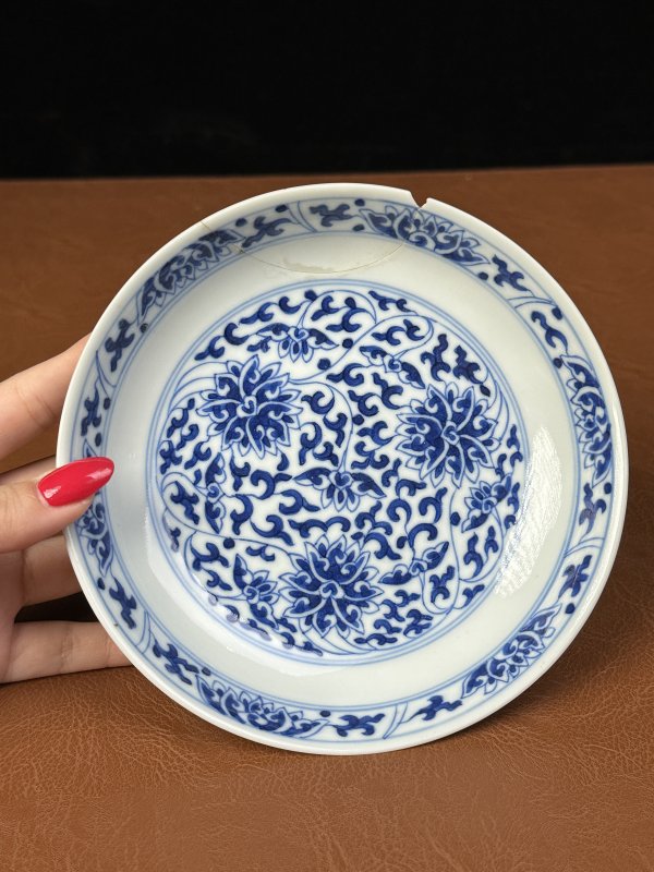 清咸丰 青花缠枝莲纹盘 - 图4