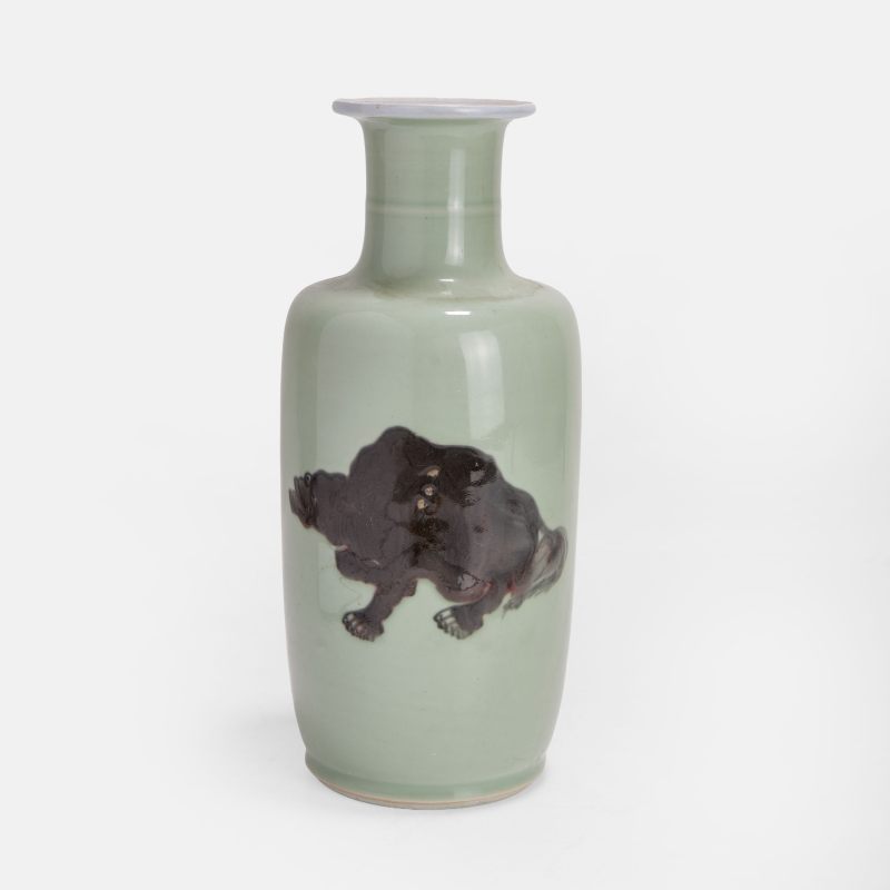 清康熙(可能) 豆青地釉里红瑞兽纹瓶 | A Chinese copper-red vase possibly Kangxi period, of cylindrical form