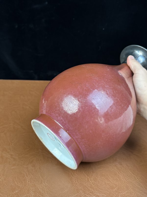 清同治 胭脂水玉壶春瓶 - 图7