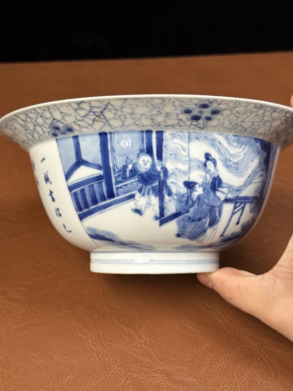 清康熙 青花“西厢记张生跪红”诗文折沿碗 - 图6