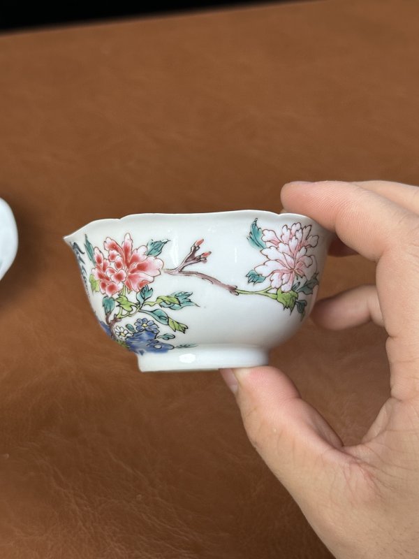 清雍正 粉彩官上加官杯碟套 - 图8