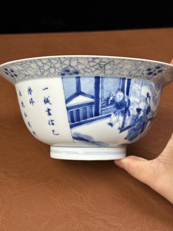清康熙 青花“西厢记张生跪红”诗文折沿碗 - 图7