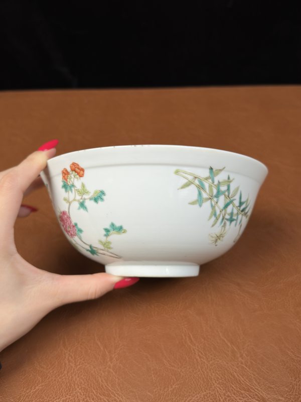 清光绪 内青花荷塘图外粉彩折枝花卉纹碗 - 图9
