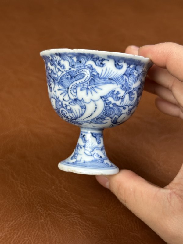 明万历 青花留白海水瑞兽杯 - 图4