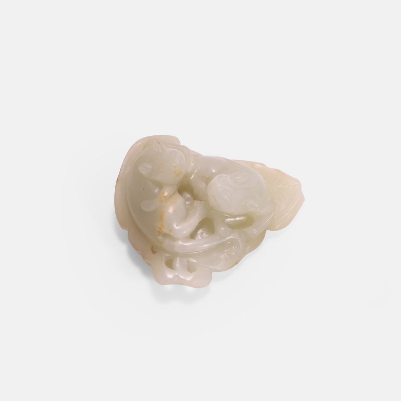 清中期 玉雕双猫把件 | A Chinese jade carving mid-Qing dynasty, - 图2