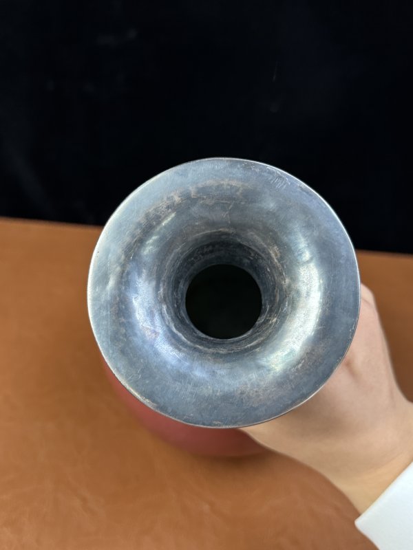 清同治 胭脂水玉壶春瓶 - 图9