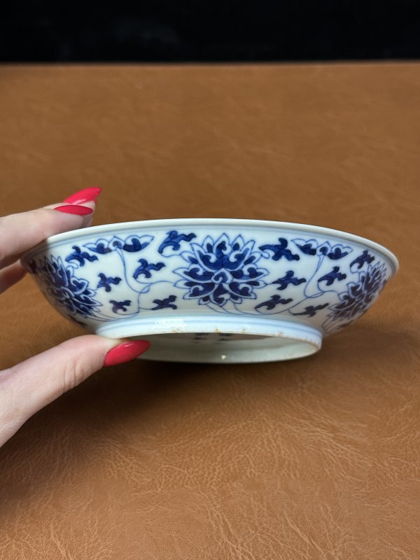 清咸丰 青花缠枝莲纹盘 - 图7