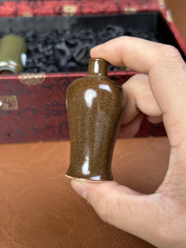清中期  茶叶末鼻烟壶四只 - 图12