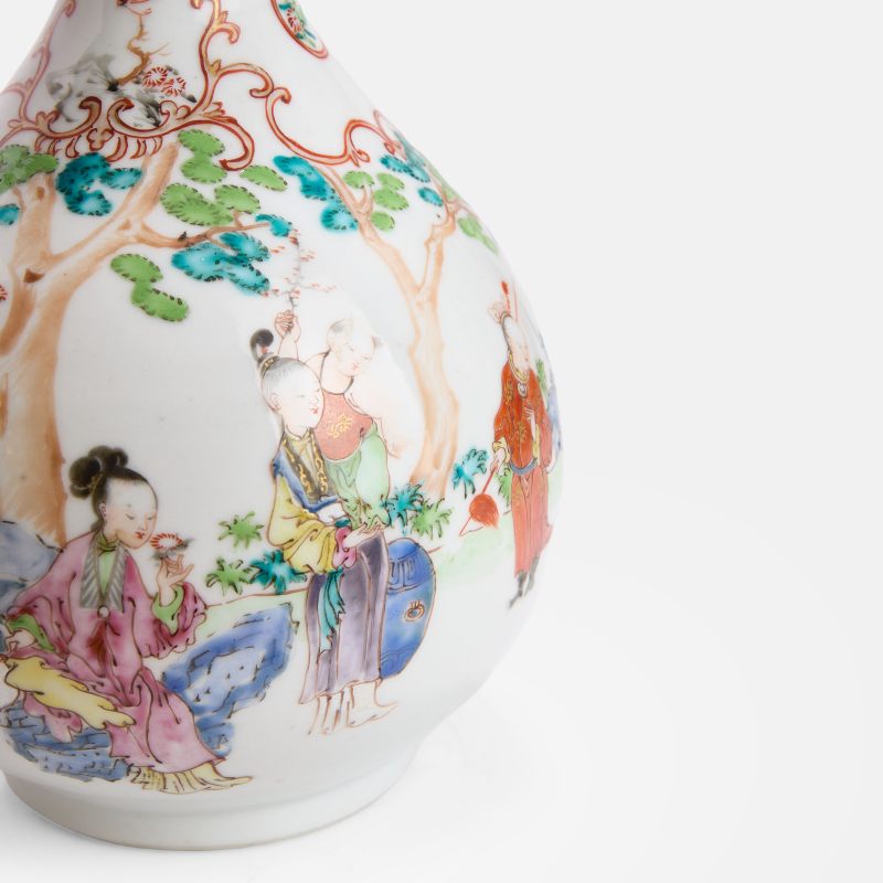 清十八世纪 粉彩婴戏图瓶 | A Chinese famille rose vase 18th century, the pear-shaped body rising from a circular foot to a bulbous section to the neck