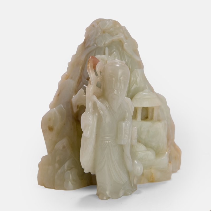 清 玉雕寿老立像 及 福禄寿图山子 一组两件 | Two Chinese jade carvings Qing dynasty (1644-1911), comprising:
a boulder