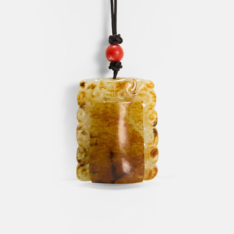 印文：福禄 | A Chinese jade seal Qing dynasty (1644-1911), pierced and carved with two dragons clambering along the side of the plinth chasing a flaming pearl - 图2