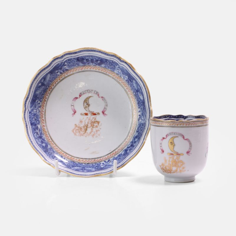 清十八世纪 外销粉彩徽章纹茶杯及碟 | A Chinese export famille rose armorial coffee cup and saucer 18th century, with the coat of arms of Innes