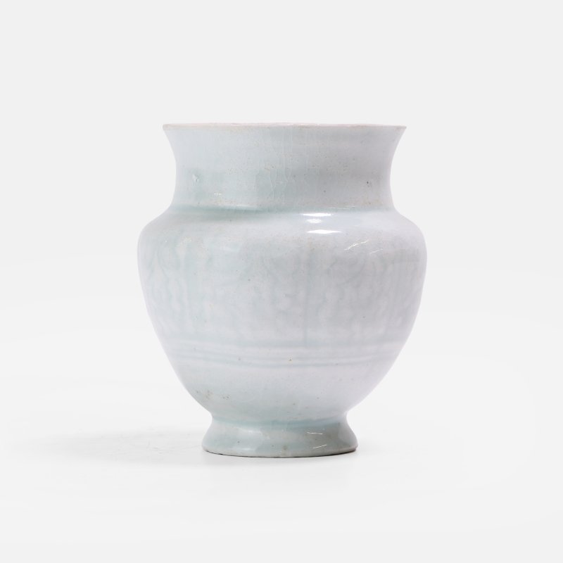 宋 青白釉罐 一组两件 | Two Chinese qingbai-glazed jars Song dynasty (960-1279), one lobed - 图2