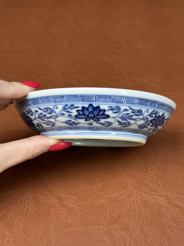 清道光 青花缠枝莲盘 - 图6