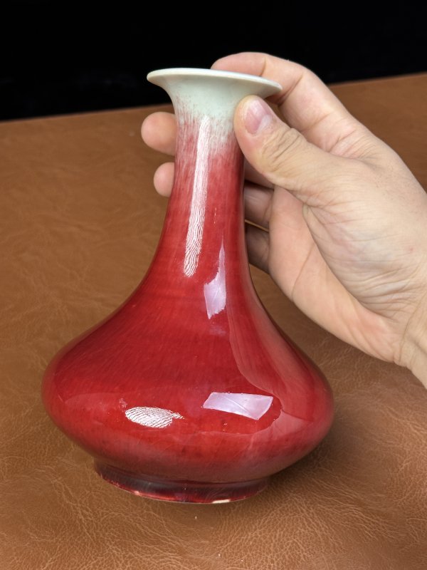 清中期 红釉荸荠瓶 - 图5