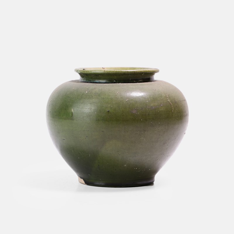 唐 绿釉罐 | A Chinese earthenware jar Tang dynasty (618-907), of ovoid form with a flared rim - 图2