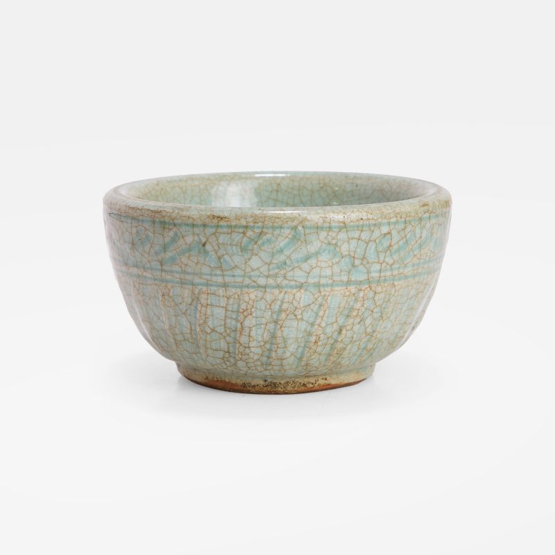 明 龙泉青釉孔明碗 | A Chinese Longquan celadon warming bowl Ming dynasty, the deep - 图3