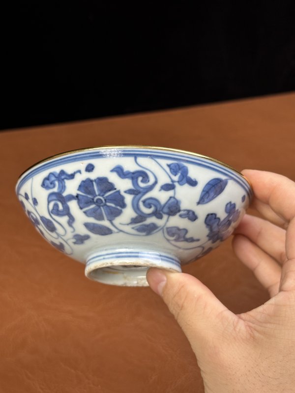 清康熙 青花缠枝花卉茶园 - 图3
