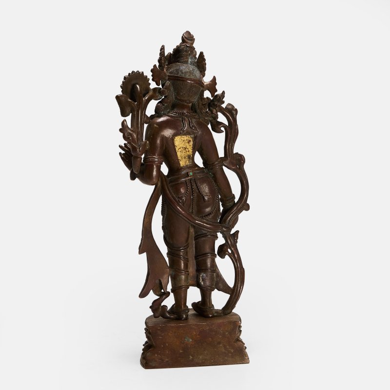 清或更晚 西藏文殊菩萨铜立像 | A Tibetan bronze figure Qing dynasty or later, of Manjushri - 图3