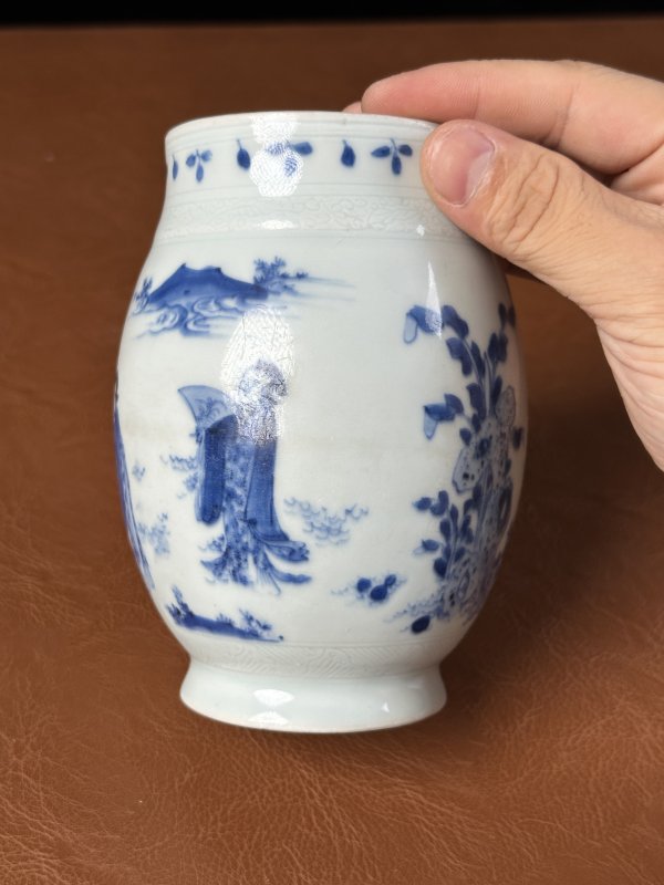 明崇祯 青花人物纹莲子罐 - 图6
