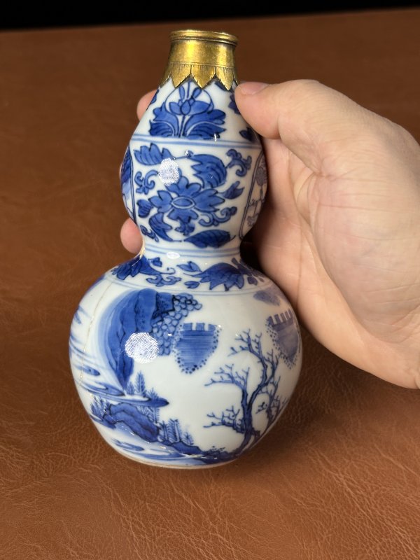 明崇祯 青花人物葫芦瓶 - 图7