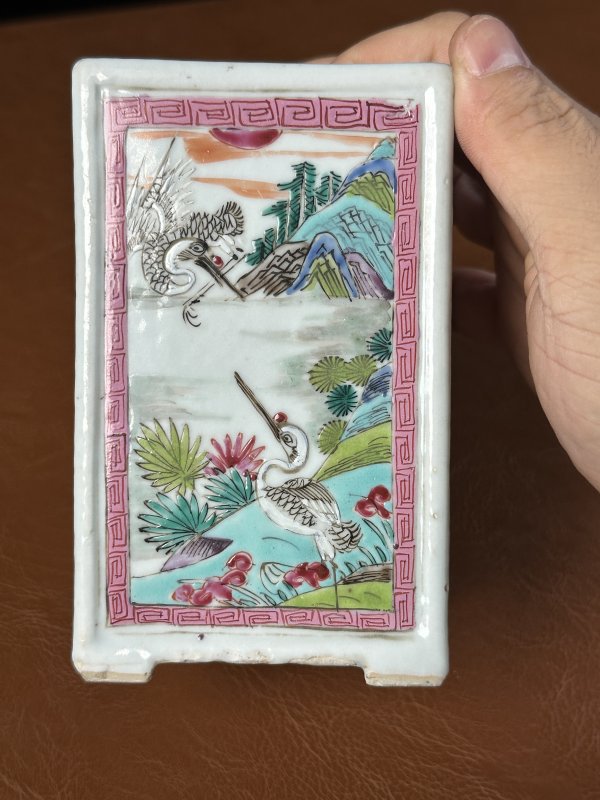 清雍正 粉彩仙鹤旭日四方笔筒 - 图5