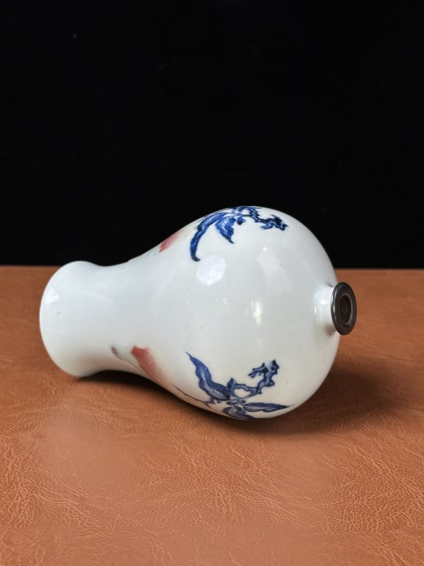 清康熙 青花釉里红三多梅瓶 - 图6