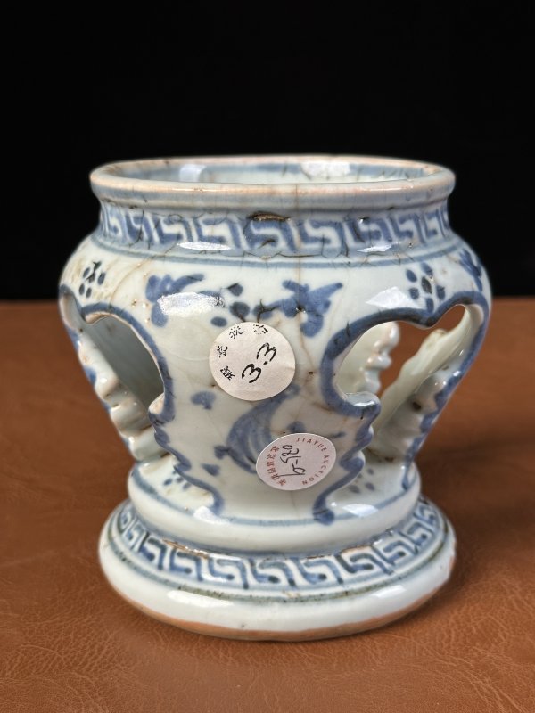 明正德 青花铜钱纹器座 - 图3