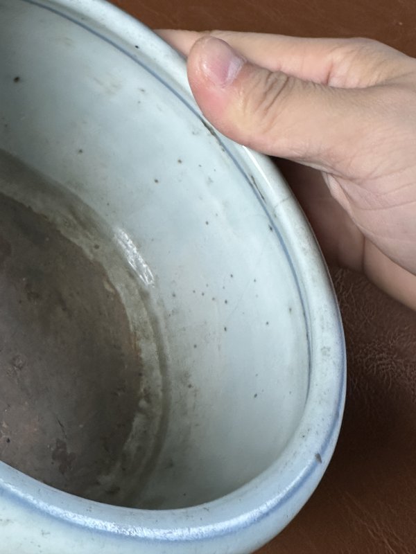 明成化 青花神仙人物三足香炉 - 图13