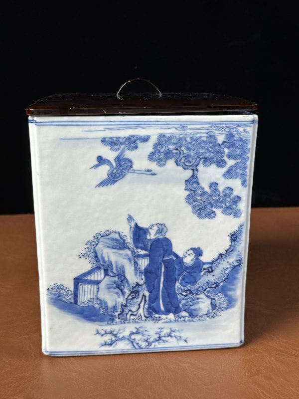 清道光 青花四爱图四方笔筒 - 图6