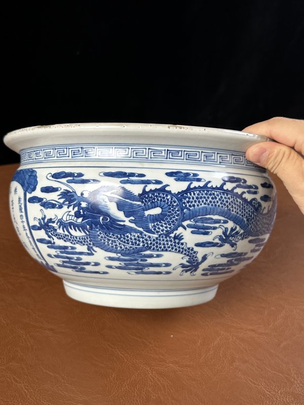清乾隆 青花双龙诗文香炉 - 图10